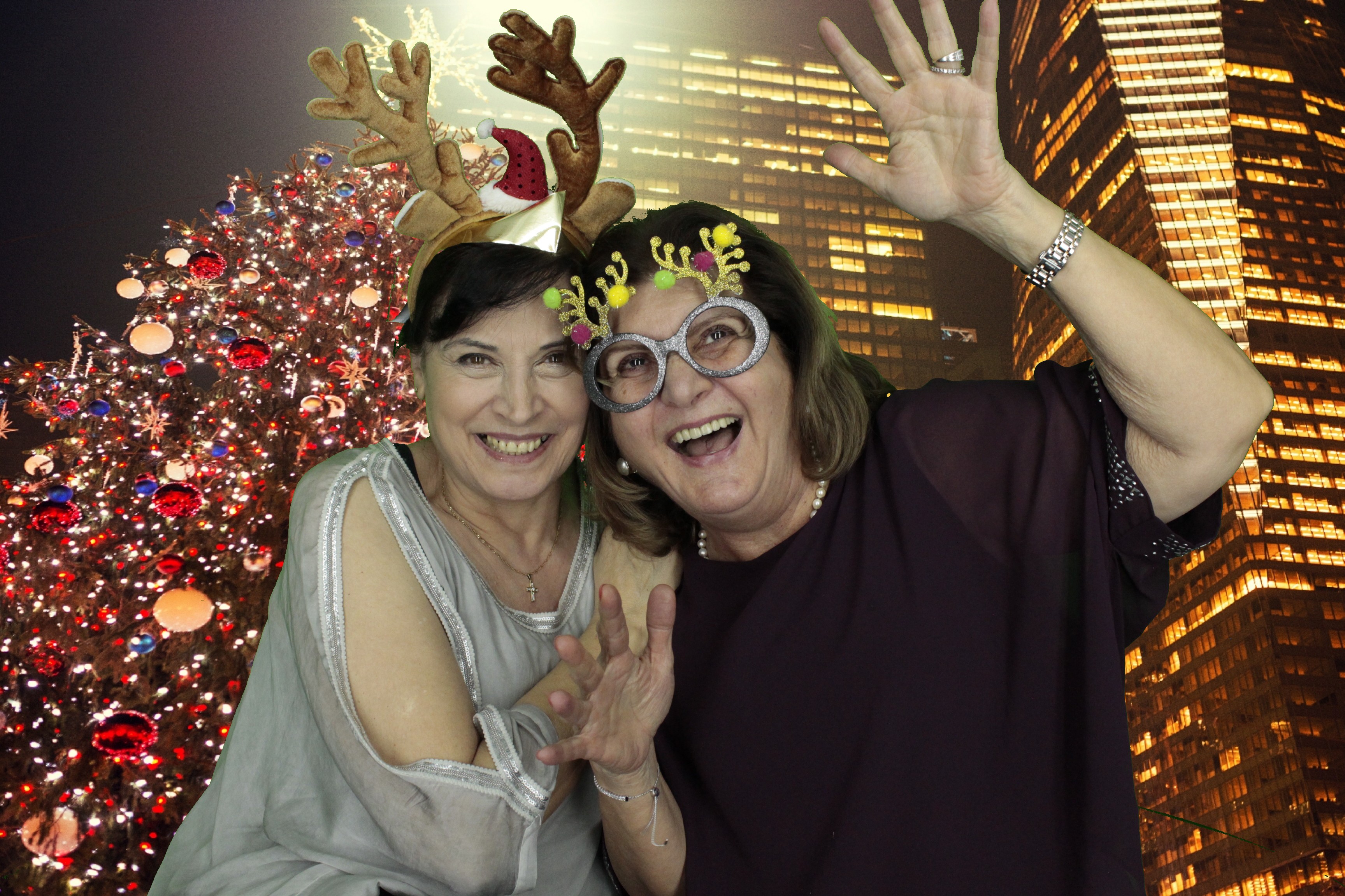 Silvermere Christmas Party | View more photos from the event at gallery.myphotoboothexperience.co.uk/u/MyPhotoBoothExperienceLtd/Silvermere-Christmas-Party-2
